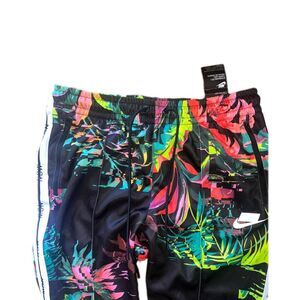 Nike NSW Men's colorful floral tropical joggers trackpants NWT